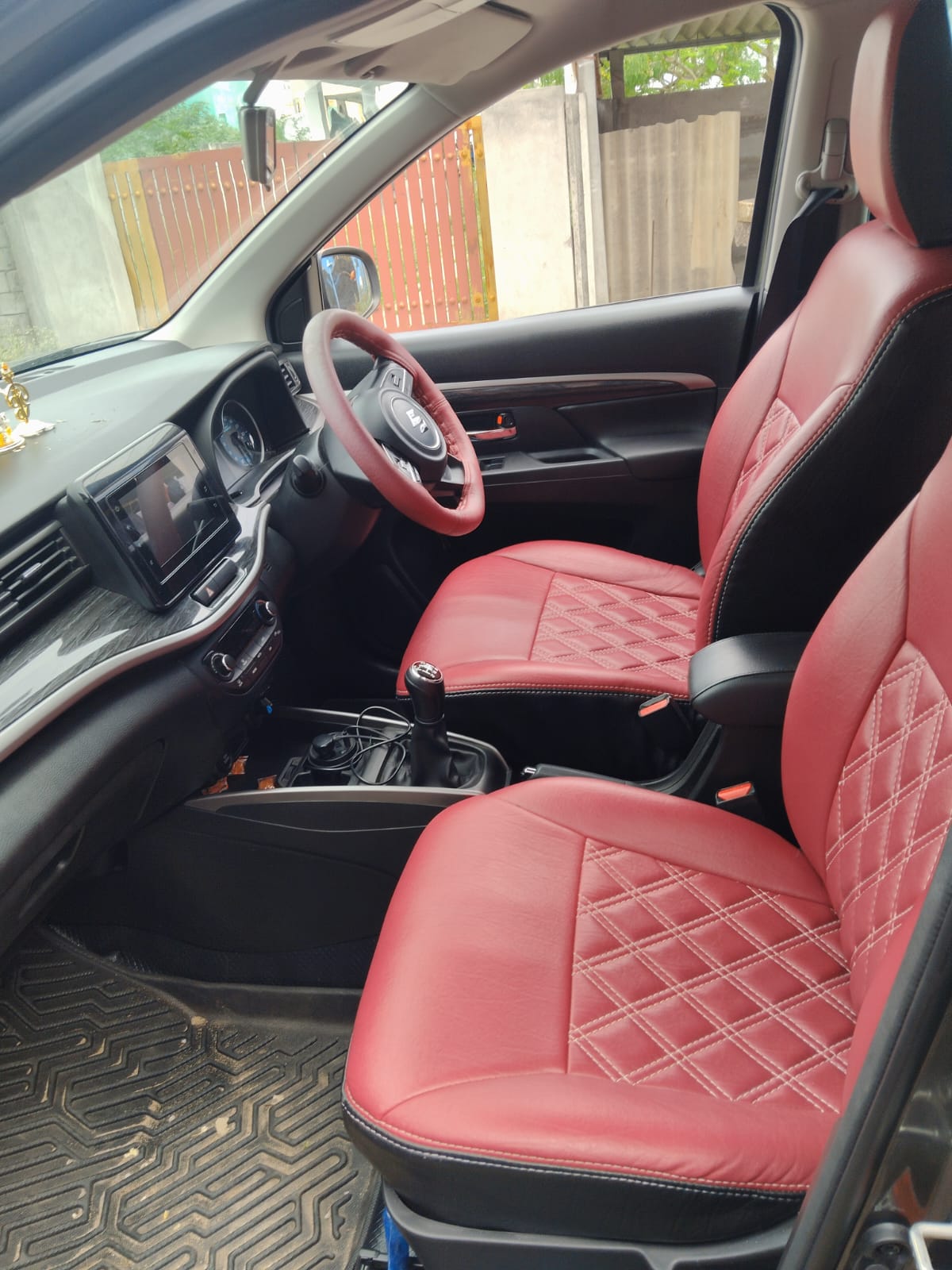 Maruti Suzuki XL6 - Image 6